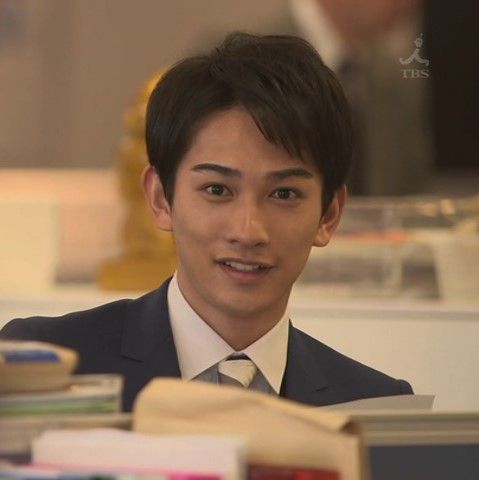 火曜ドラマ 中学聖日記 第1話 教師と生徒 許されない禁断の純愛ラブストーリー ドラマキャスト 火曜ドラマ 中学聖日記 第1話 教師と生徒 許されない禁断の純愛ラブストーリー ドラマキャスト