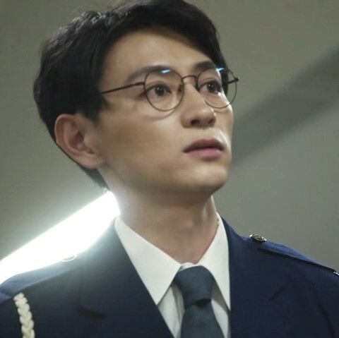 土曜ドラマ 六畳間のピアノマン 第1回 自分を救う勇気 ドラマキャスト