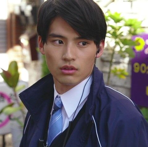 金曜ドラマ Miu404 第1話 激突 野生刑事vs理性刑事 新バディ誕生 誰よりも早く犯人を追え ドラマキャスト ナビゲーター