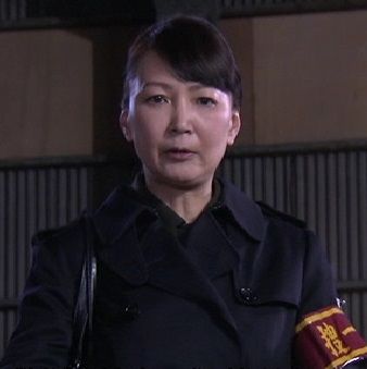 警視庁捜査一課長 ドラマ 第1話 終着駅同時殺人 捜査範囲は路線全駅 セレブ妻vs680円のブラウス女 サバ塩焼きのアリバイトリック オールキャスト2時間ドラマ