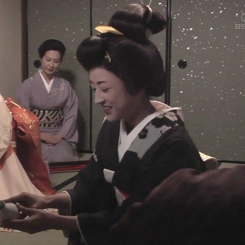 金曜プレステージ 花いくさ～京都祇園伝説の芸妓・岩崎峰子