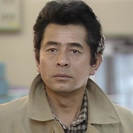 突堤に佇む女 1990年 主演 古谷一行 惹かれた男の正体は 夫を追うヤクザだった オールキャスト2時間ドラマ 突堤に佇む女 1990年 主演 古谷一行 惹かれた男の正体は 夫を追うヤクザだった オールキャスト2時間ドラマ
