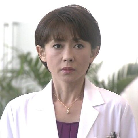 佐野由希子