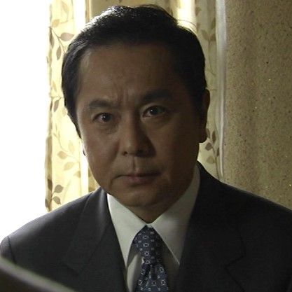 十津川警部シリーズ (渡瀬恒彦)-第53作(2014年)「伊豆 十津川警部シリーズ (渡瀬恒彦)-第53作(2014年)「伊豆