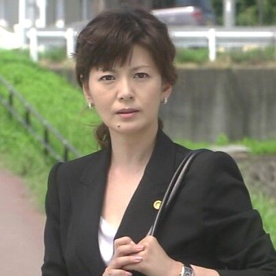 さすらいの女弁護士 山岸晶 南野陽子 10年 美人妻に美人秘書 カリスマシェフに絡む女たちの悲しき運命 オールキャスト2時間ドラマ