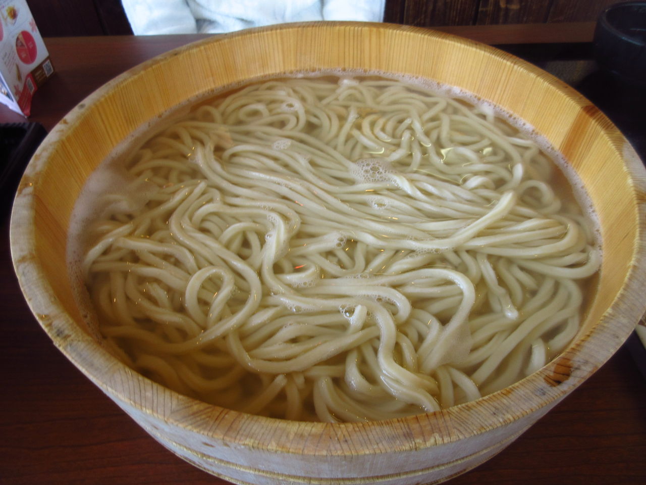 釜揚げ家族うどん かりんとうシュークリーム がじゅまるheart