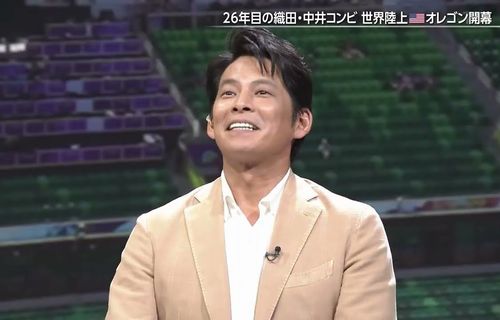 放送事故 織田裕二さん 54歳 の 世界陸上 実況 人種や容姿 選手ヒイキの問題発言ばかりで視聴者が凍りつき大炎上 時代錯誤の老害ワード はちま起稿 放送事故 織田裕二さん 54歳 の 世界陸上 実況 人種や容姿 選手ヒイキの問題発言ばかりで視聴者が凍りつき大炎上 時代錯誤の老害ワード はちま起稿