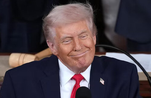 【ヤバい】トランプ大統領「イラン戦争はちょっとした気晴らし」のサムネイル