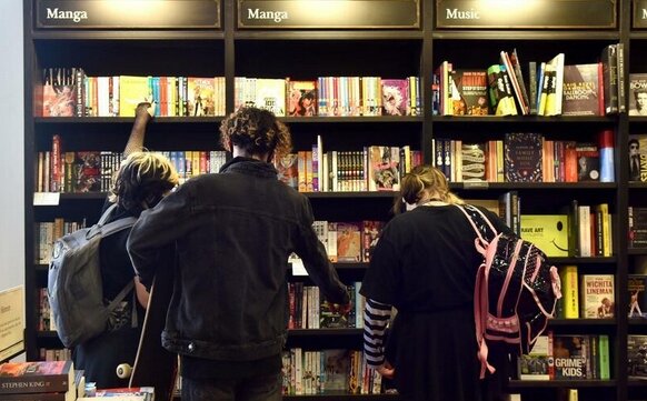 2022y11m27d_174420340