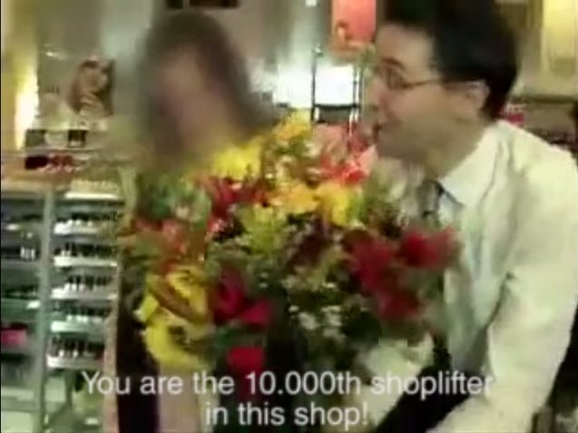 2015y08m18d_092615293