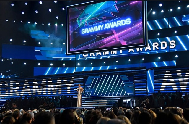 2021y05m03d_104513937