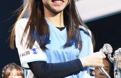 画像 全国高校eスポーツの Lol で美少女女子高生が優勝 アイドルレベルで可愛い はちま起稿