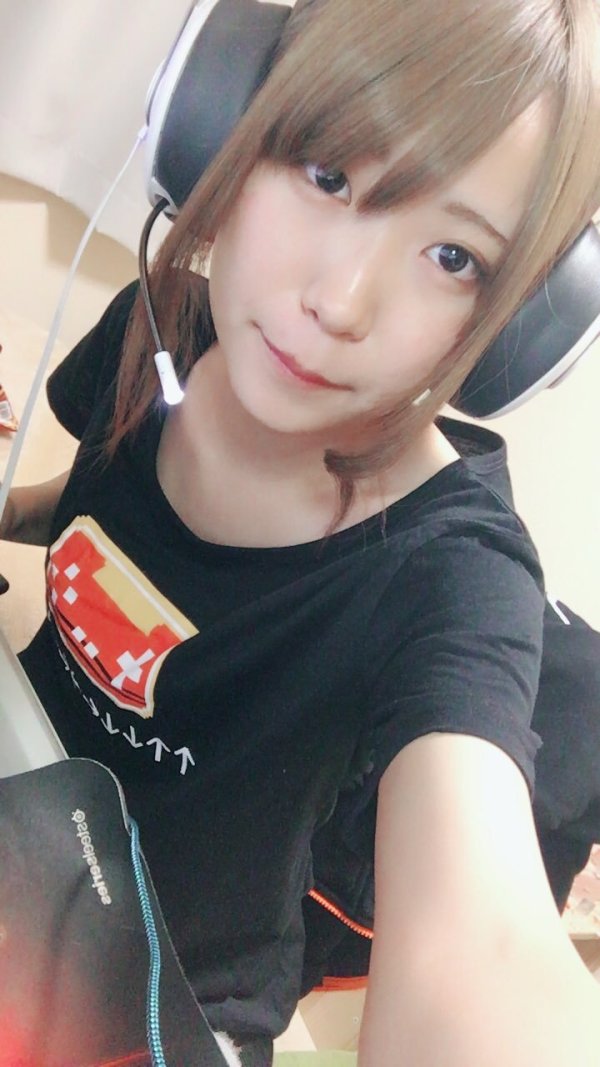 【画像】めっちゃ可愛いけど謎過ぎる女子 ...