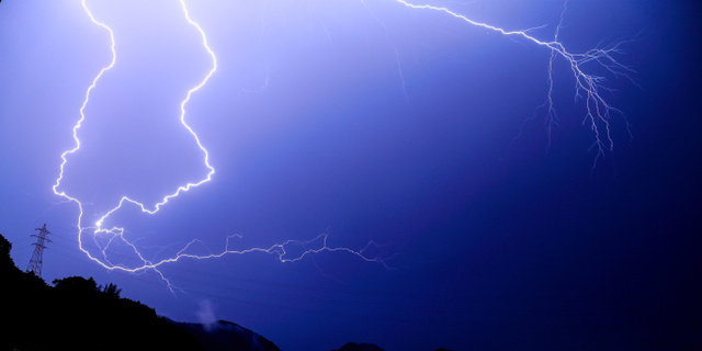 雷に打たれて特殊能力 ガチだったwwwww異能に目覚めてやがるwwwww はちま起稿 雷に打たれて特殊能力 ガチだったwwwww異能に目覚めてやがるwwwww はちま起稿