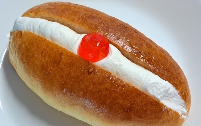 【画像】昭和世代お馴染み「ケーキとかにのってる身体に悪そうなサクランボのニセモン」、実は本物だったと判明してネットが震えるｗｗｗｗ