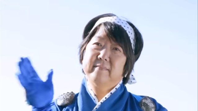 2015y11m15d_082620040