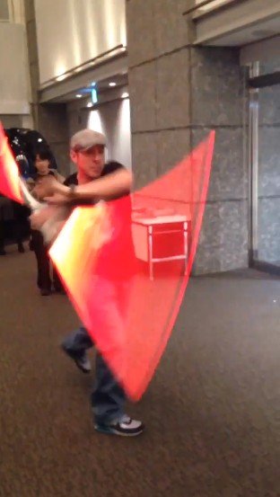 2015y12m05d_170221095