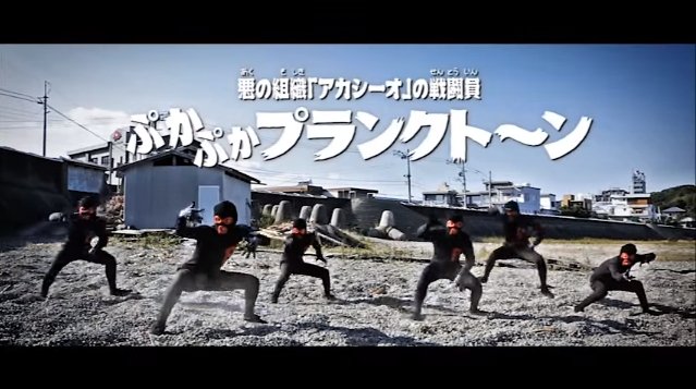 2015y11m15d_082626977