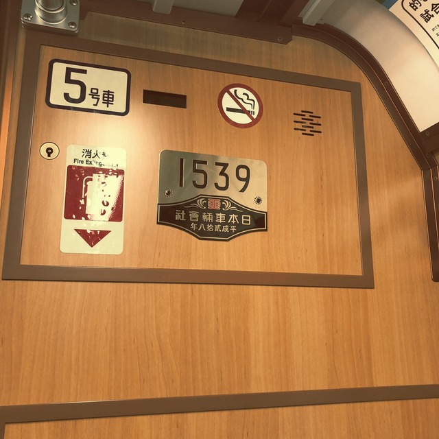 EEaxZrhUEAE5Hyb