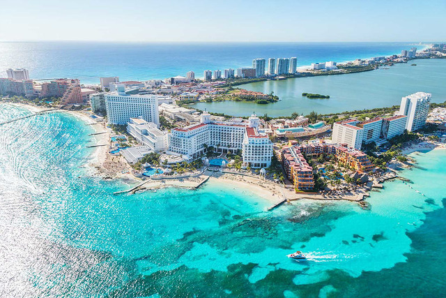 cancun1