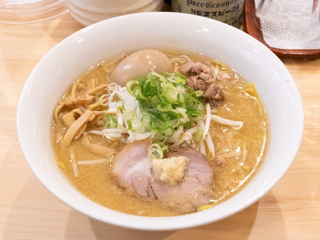 8adb9cee-s.jpg