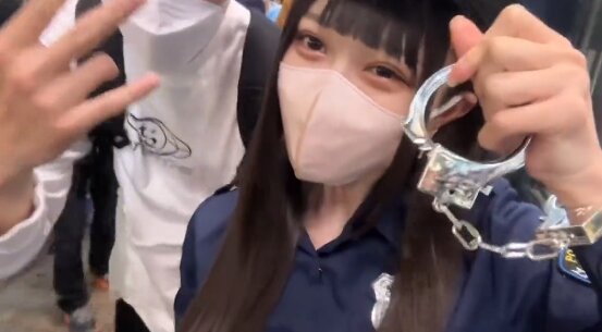 2022y11m04d_185131904