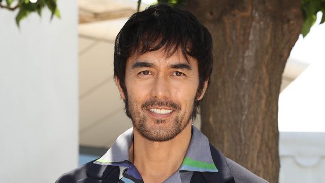 モンハンライズ で阿部寛を再現してみたｗｗｗｗｗｗ 他には山田孝之を作った人も 未分類