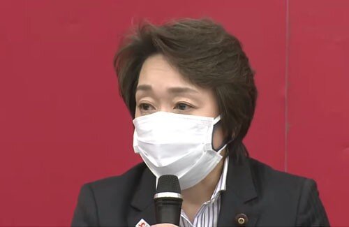 橋本聖子氏、高橋大輔選手へのキス強要は「頑張った息子に、ママのところに来なさい、という思い」での行為と釈明していた