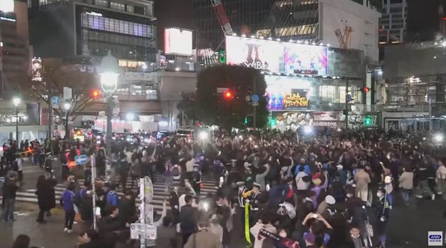 2022y11m24d_001700290