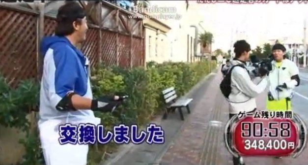 2014y04m07d_093644389