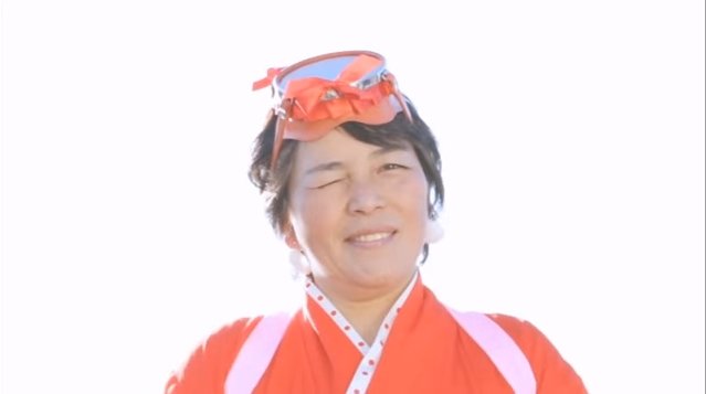 2015y11m15d_082613204