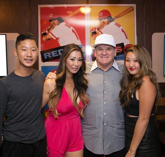 元プロ野球選手ピート・ローズの韓国人妻とその子供たちの写真をご覧ください はちま起稿