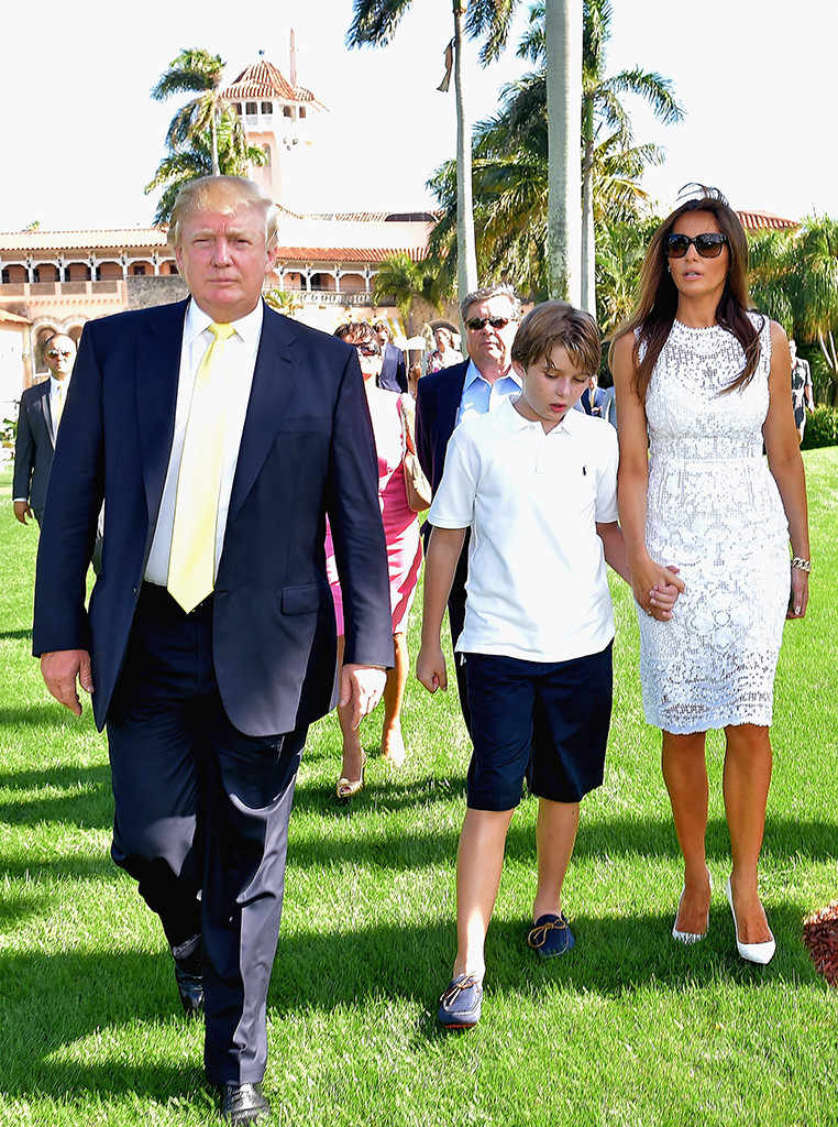rs_762x1024-170329140237-634.Melania-Trump-Barron-Trump-Donald-Trump-Mar-a-Lago.ms.032917.jpg