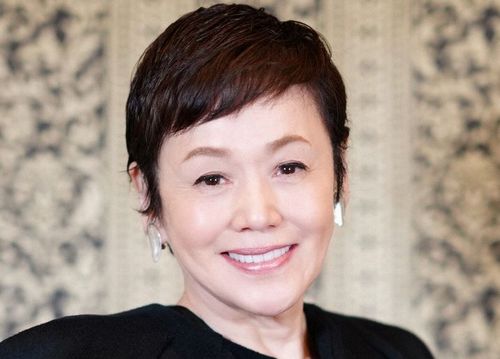 大物女優・大竹しのぶさん、高市政権と日本の政治にブチギレ！　机叩いて「おかしいでしょ、今の政治！どう考えても！」