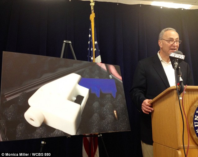 article-0-19A36476000005DC-753_638x505