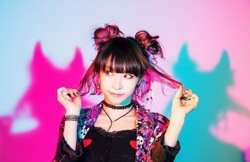 画像 Lisaさんのファッションブランドがダサいと話題になってしまう ヤンキーみたいなセンス Nanaとか好きそう はちま起稿 画像 Lisaさんのファッションブランドがダサいと話題になってしまう ヤンキーみたいなセンス Nanaとか好きそう はちま起稿