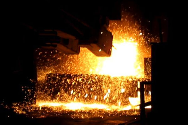 本当にあった2chの怖い話 【ホラー】電気炉での事故