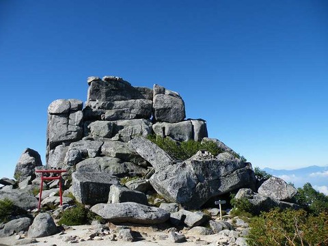 山頂の剣