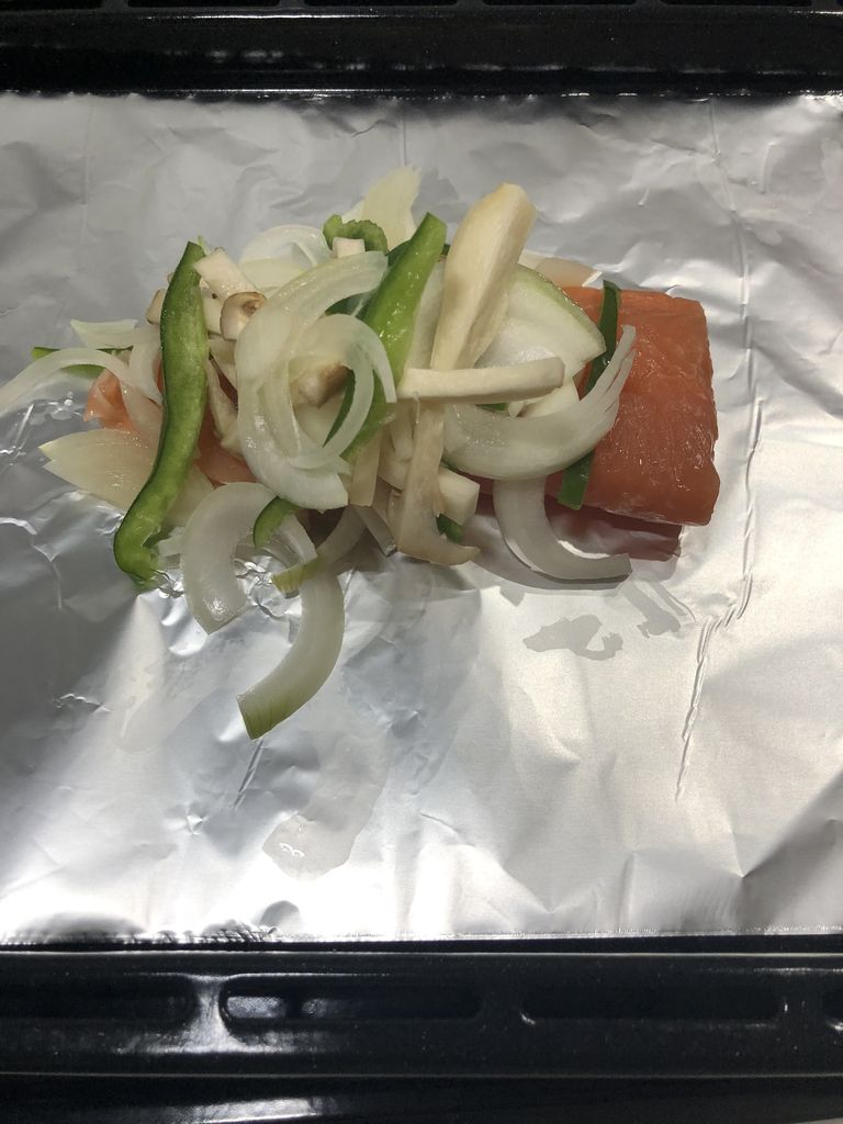 コストコ コストコのサーモンをホイル焼きにしてみた はじめての2人暮らし