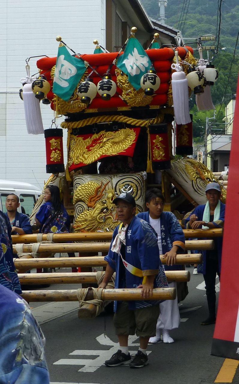琴平 阿波町太鼓台 平成26年 ～1日の神明町～ : 黒獅子ブログ ～旗