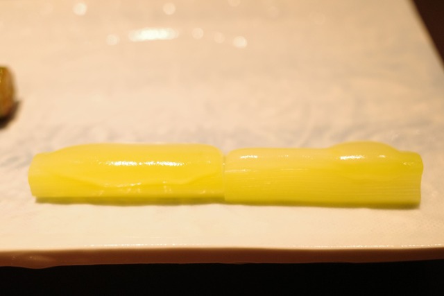 R0051204