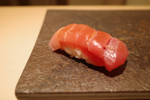 R0004999