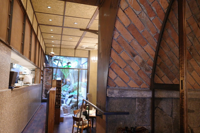 R0004828