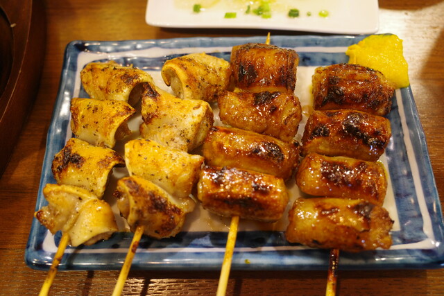 秋葉原 昭和レトロな空間で楽しむ旨い酒とホルモン 秋葉原ホルモン横丁 恵比寿 銀座大好き 新米フードアナリスト ハツのブログ