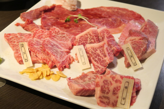 葛西 焼肉ももつ鍋も 拘りの黒毛和牛がリーズナブルに楽しめる大人の空間 肉衛門 葛西店 恵比寿 銀座大好き 新米フードアナリスト ハツのブログ 葛西 焼肉ももつ鍋も 拘りの黒毛和牛がリーズナブルに楽しめる大人の空間 肉衛門 葛西店 恵比寿 銀座大好き 新米フードアナリスト ハツのブログ