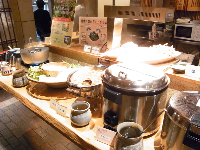 和のテイストに趣きをおいた創作和風居酒屋で頂く 和食ビュッフェランチ 和 旬菜 かなえ 銀座三丁目店 わしゅんさいかなえ 銀座 恵比寿 銀座大好き 新米フードアナリスト ハツのブログ