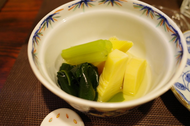 R0000422