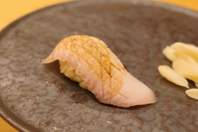 R0004234