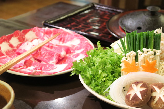 赤坂 しっぽり空間でご褒美ランチ こだわりの黒毛和牛霜降肉しゃぶしゃぶを堪能 木曽路 赤坂店 恵比寿 銀座大好き 新米フードアナリスト ハツのブログ