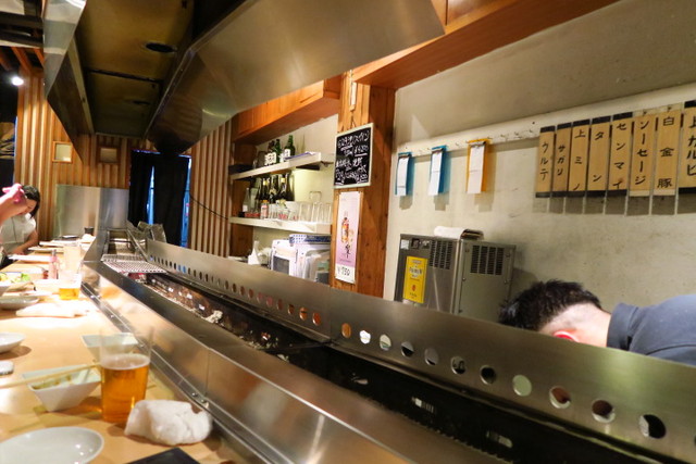 新橋 カウンターでひとり焼肉を楽しむ 希少部位の赤身からホルモンまで揃う 人気の焼肉店 かるびあ の 恵比寿 銀座大好き 新米フードアナリスト ハツのブログ 新橋 カウンターでひとり焼肉を楽しむ 希少部位の赤身からホルモンまで揃う 人気の焼肉店 かるびあ の 恵比寿 銀座大好き 新米フードアナリスト ハツのブログ